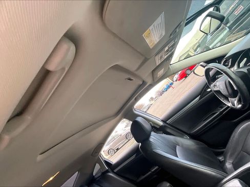 Used 2018 Honda Civic EX-L image 24