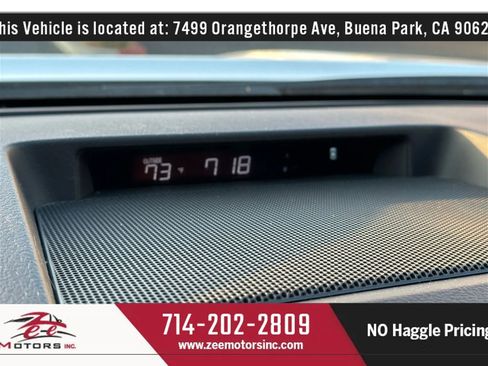 Used 2011 Toyota Sequoia Platinum image 29