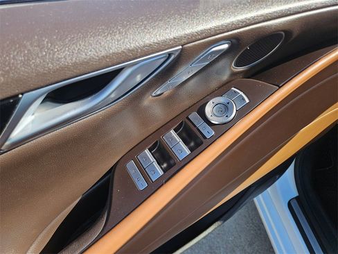 Used 2023 Genesis G80 2.5T image 14