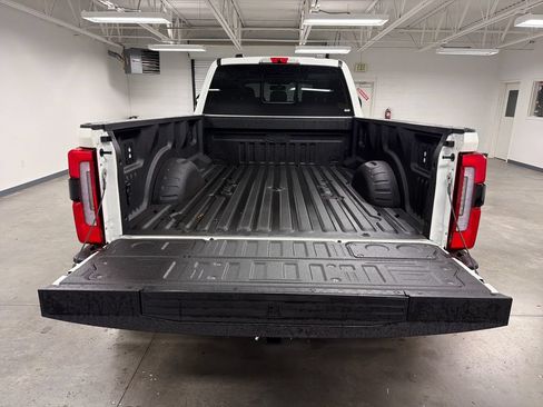 Used 2026 Ford F450 Platinum w/ Platinum Plus Package AWD/4WD image 18