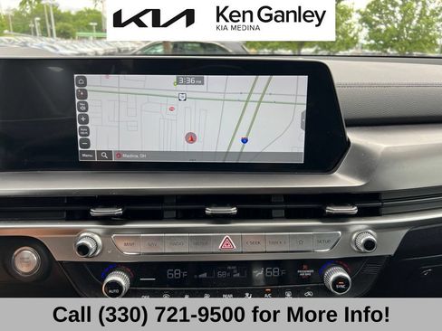 Certified 2023 Kia Telluride S w/ S Sunroof Package AWD/4WD image 13