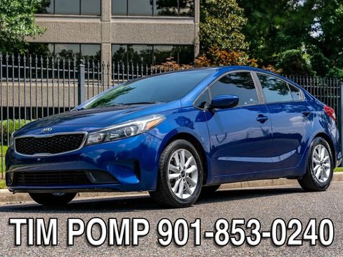 Used 2017 Kia Forte S FWD image 1