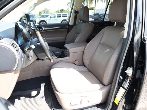Used 2023 Lexus GX 460 Premium AWD/4WD image 15