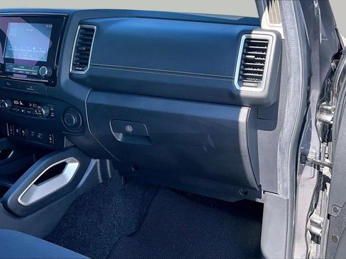 Used 2023 Nissan Frontier SV w/ SV Convenience Package AWD/4WD image 19