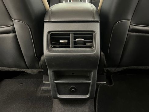 Used 2024 Ford Edge SEL image 21