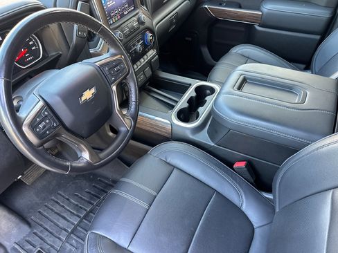Used 2022 Chevrolet Silverado 3500 High Country w/ Safety Package II AWD/4WD image 11