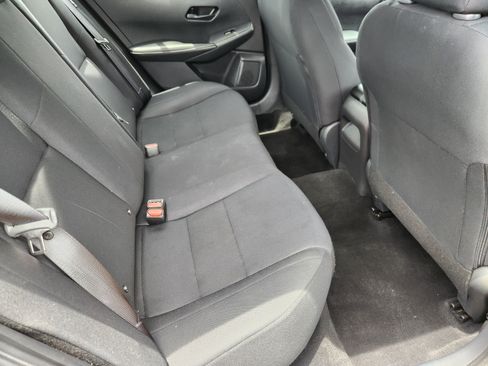 Used 2024 Nissan Sentra S FWD image 32
