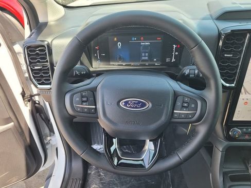 New 2026 Ford Ranger XLT w/ Equipment Group 301A High AWD/4WD image 9