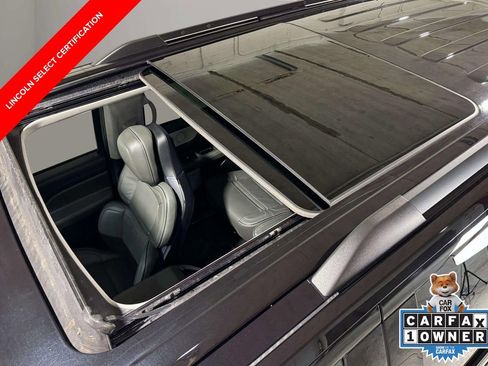 Certified 2022 Lincoln Navigator Black Label AWD/4WD image 19