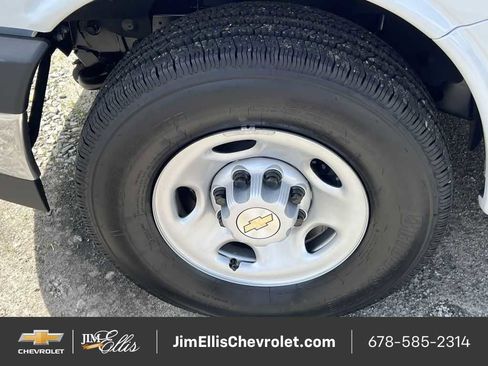 New 2025 Chevrolet Express 3500 w/ Power Convenience Package RWD image 13