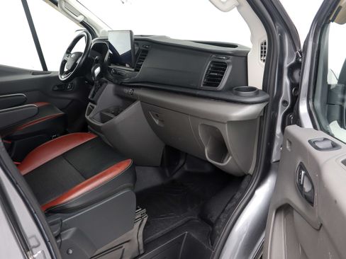 Used 2023 Ford Transit 250 Medium Roof AWD w/ Exterior Upgrade Package image 18