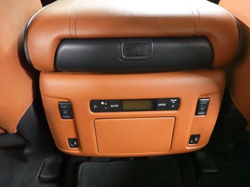 Used 2023 INFINITI QX80 Sensory w/ All-Season Package AWD/4WD image 11