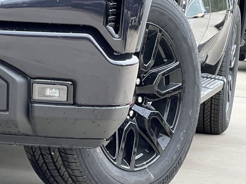 New 2026 GMC Sierra 1500 Elevation image 8