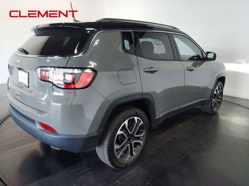 Used 2022 Jeep Compass Limited image 6
