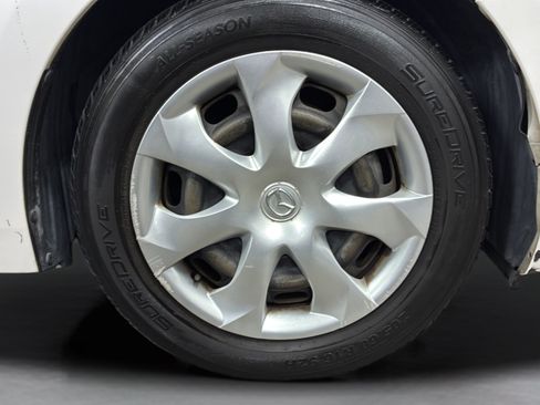 Used 2017 MAZDA MAZDA3 Sport FWD image 28
