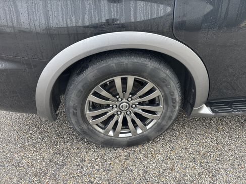 Used 2018 Nissan Armada Platinum w/ Captain Seat Package image 56