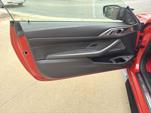 Used 2021 BMW M4 Competition w/ Executive Package RWD image 13