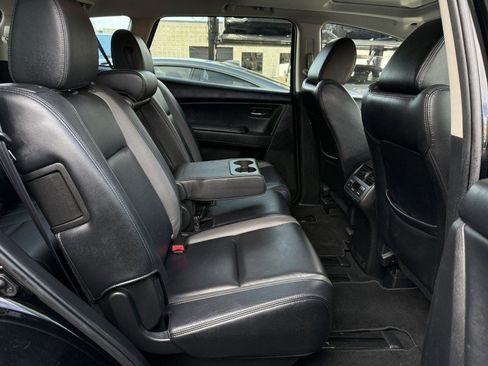 Used 2012 MAZDA CX-9 Touring w/ Moonroof & Bose Audio Pkg image 29