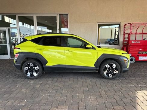 Used 2024 Hyundai Kona SEL FWD image 5