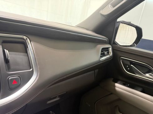 Used 2021 Chevrolet Tahoe Z71 AWD/4WD image 29
