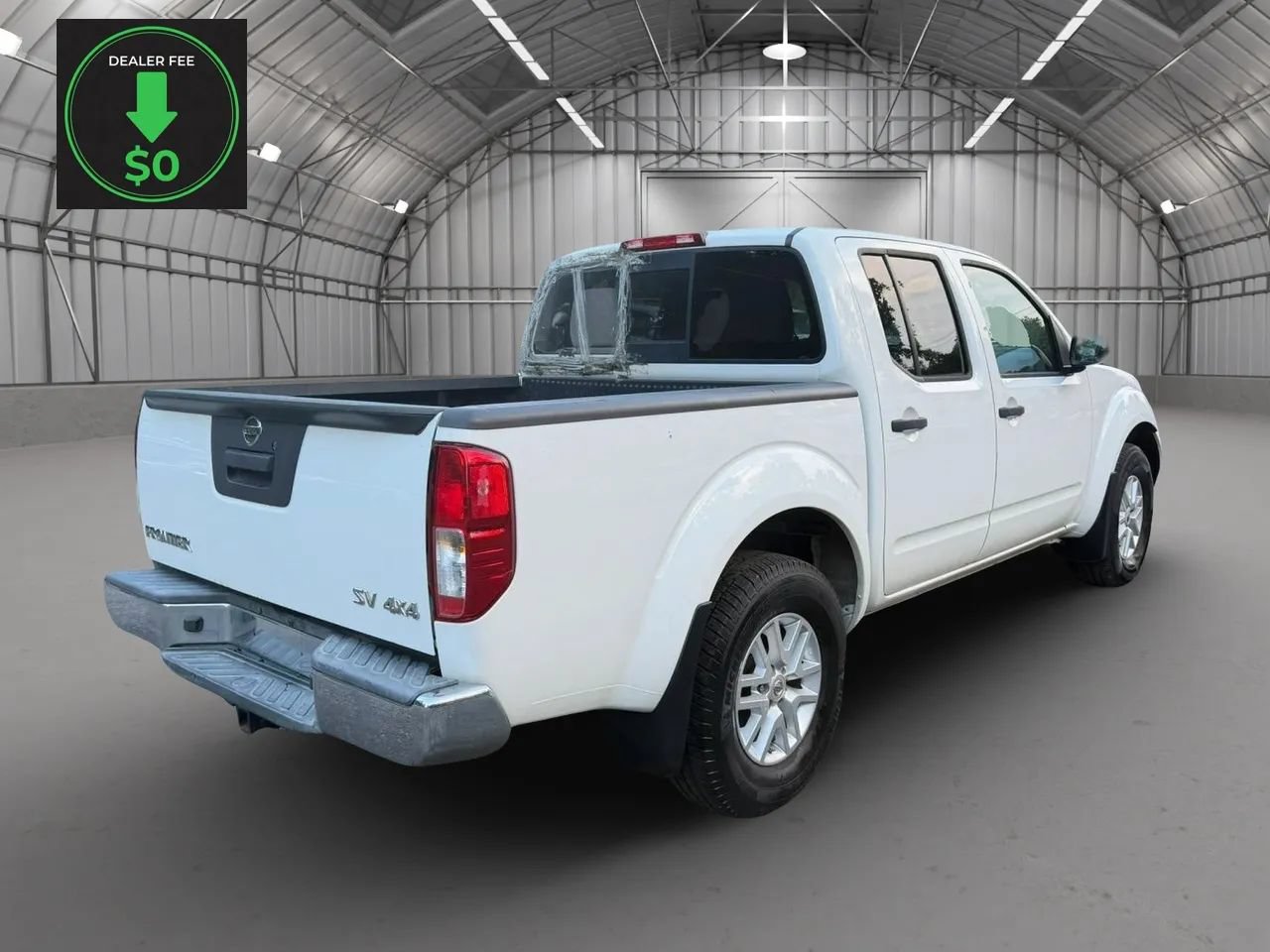 Used 2018 Nissan Frontier SV AWD/4WD image 5