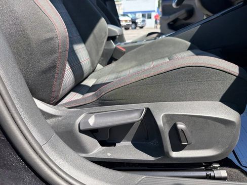 Used 2024 Volkswagen GTI SE FWD image 39