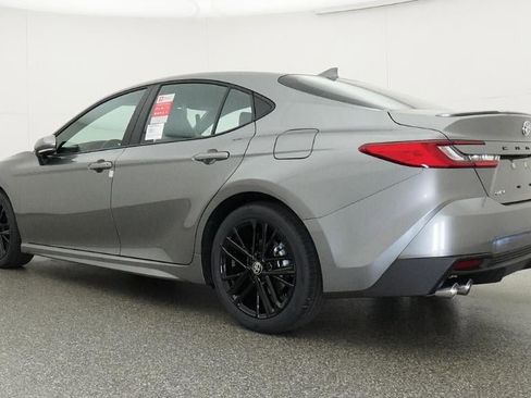 New 2026 Toyota Camry SE FWD image 21