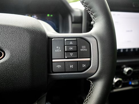 Used 2025 Ford F150 Lariat AWD/4WD image 20