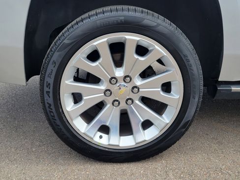 Used 2016 Chevrolet Tahoe LTZ RWD image 5