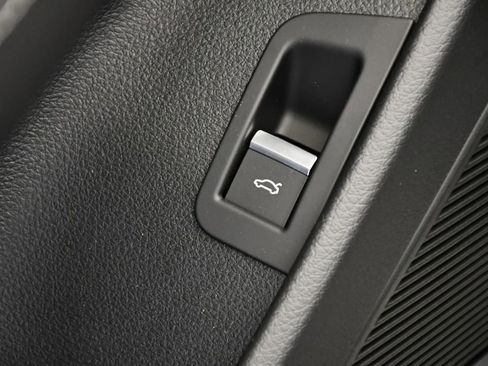 New 2026 Audi Q8 Premium Plus image 35