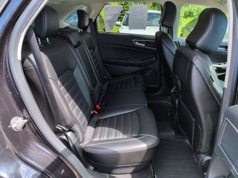 Certified 2021 Ford Edge SEL w/ Convenience Package AWD/4WD image 18