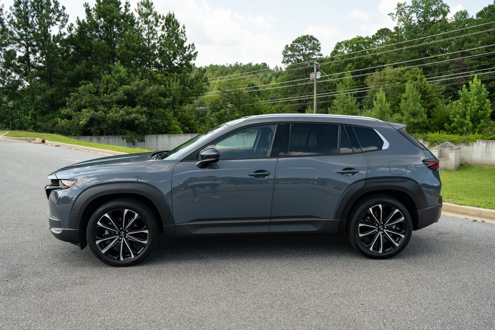 Used 2025 MAZDA CX-50 AWD 2.5 S w/ Premium Plus Pkg image 5