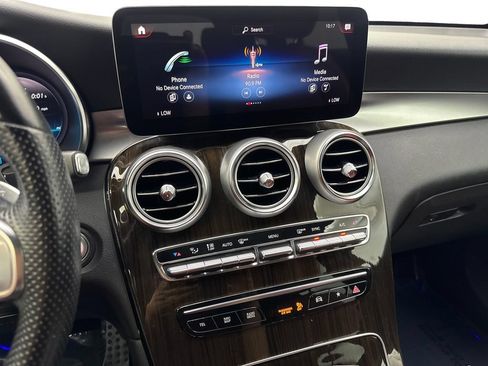 Used 2022 Mercedes-Benz GLC 300 w/ AMG Line image 58