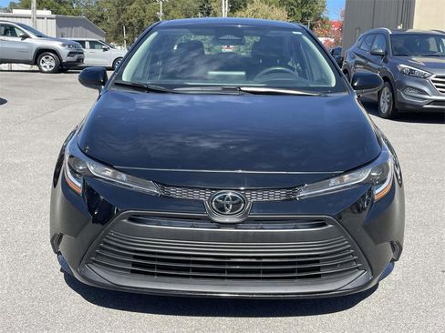 Used 2024 Toyota Corolla LE image 7
