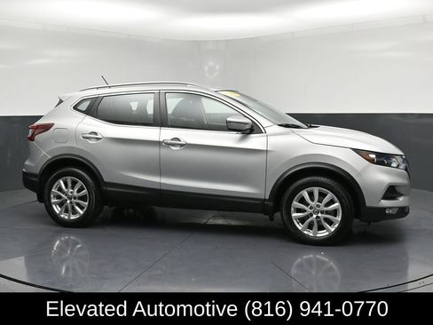 Used 2021 Nissan Rogue Sport SV AWD/4WD image 27