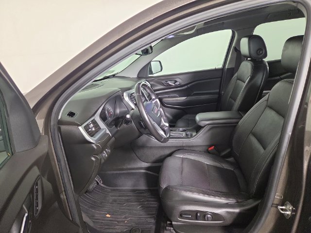 Used 2019 GMC Acadia SLT w/ LPO, Floor Liner Package FWD image 13