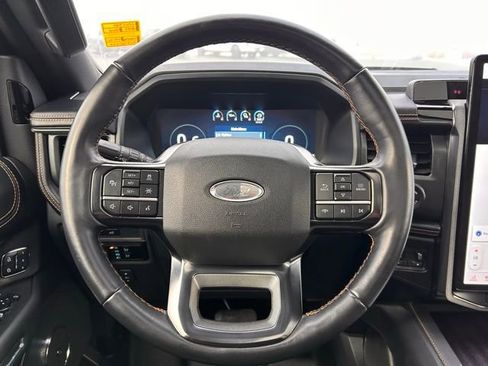 Used 2024 Ford Expedition Max Platinum image 28