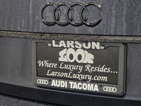 Used 2022 Audi A6 Premium Plus w/ Premium Plus Package image 32