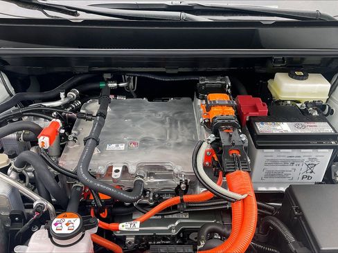 New 2026 Toyota C-HR AWD/4WD image 13