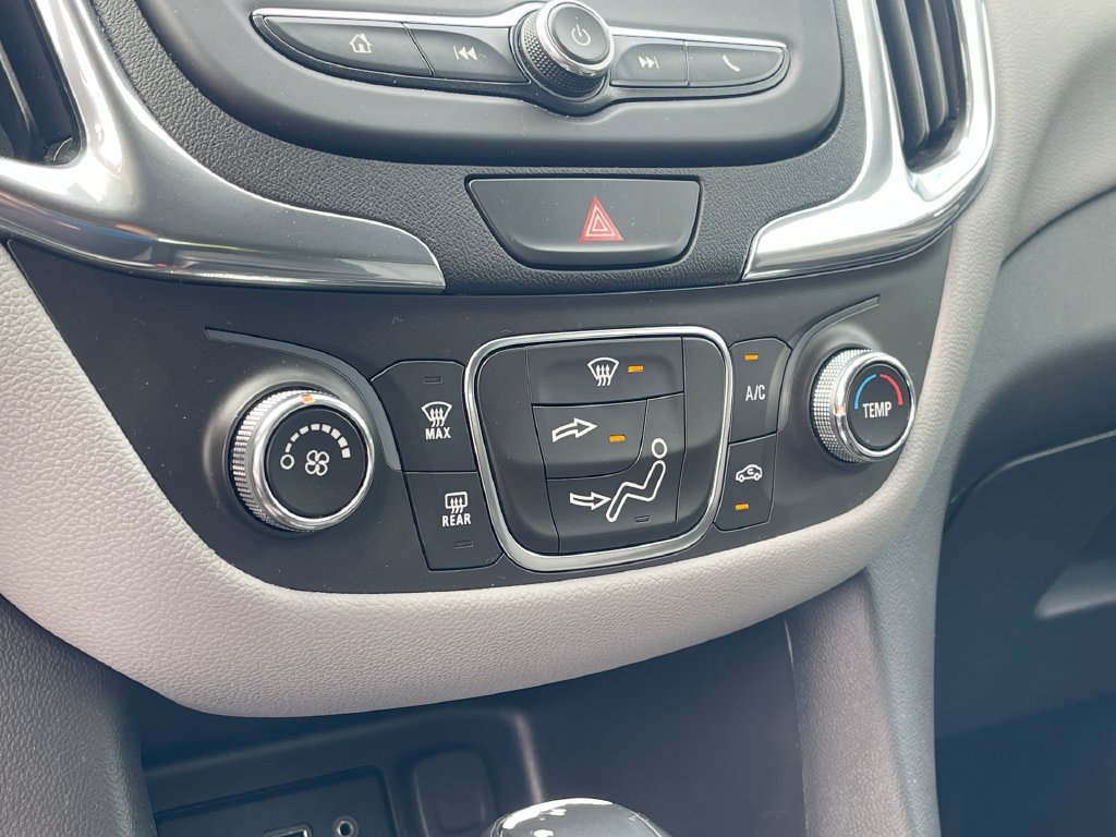 Used 2019 Chevrolet Equinox LS FWD image 23