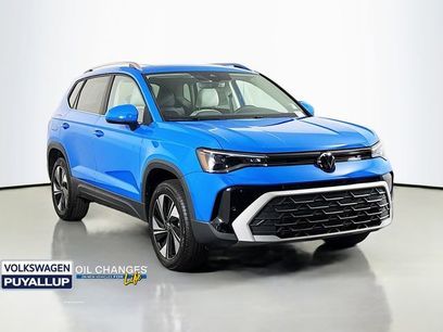 New 2025 Volkswagen Taos SE