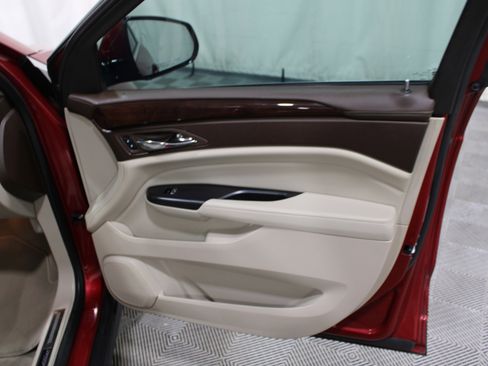 Used 2014 Cadillac SRX Luxury FWD image 26