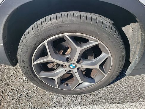 Used 2018 BMW X1 xDrive28i w/ Convenience Package image 11