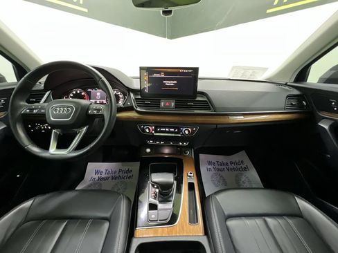 Used 2023 Audi Q5 2.0T Premium w/ Convenience Package AWD/4WD image 19