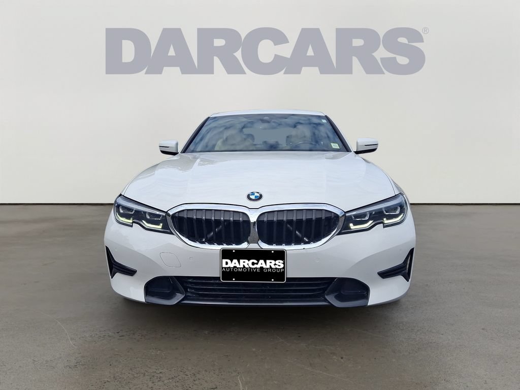Used 2020 BMW 330i xDrive Sedan w/ Premium Package AWD/4WD image 2