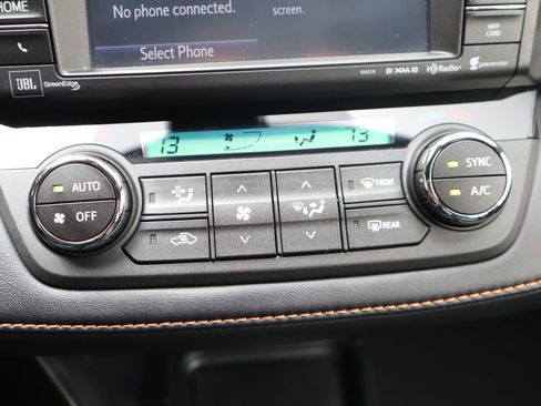 Used 2017 Toyota RAV4 SE w/ Advanced Technology Package image 43