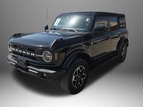 Used 2023 Ford Bronco Outer Banks AWD/4WD image 9