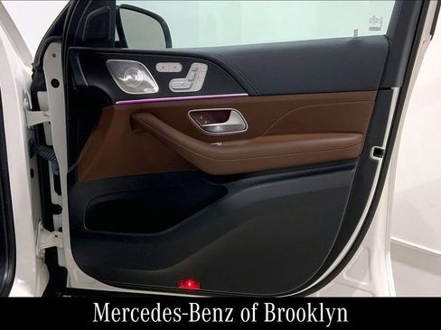 Used 2024 Mercedes-Benz GLE 350 4MATIC image 24