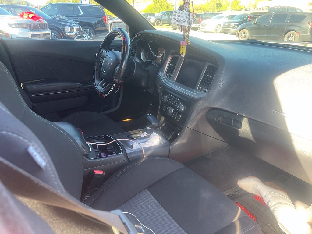 Used 2023 Dodge Charger R/T w/ Blacktop Package RWD image 6