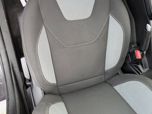 Used 2017 Ford Focus ST FWD image 44